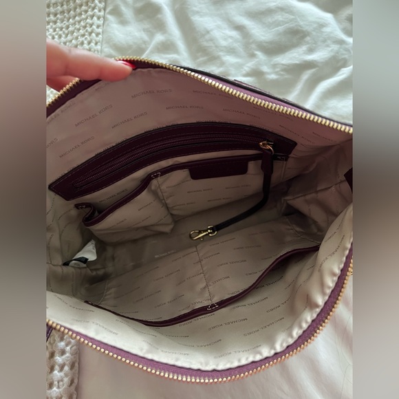 Michael Kors MK Plum rabbit fur bag - Picture 5 of 7